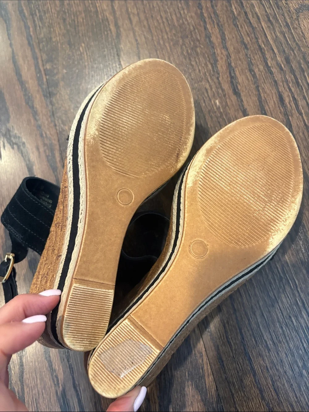 Coach and Four Woman’s Black Suede Platform Sandals - Size 6.5